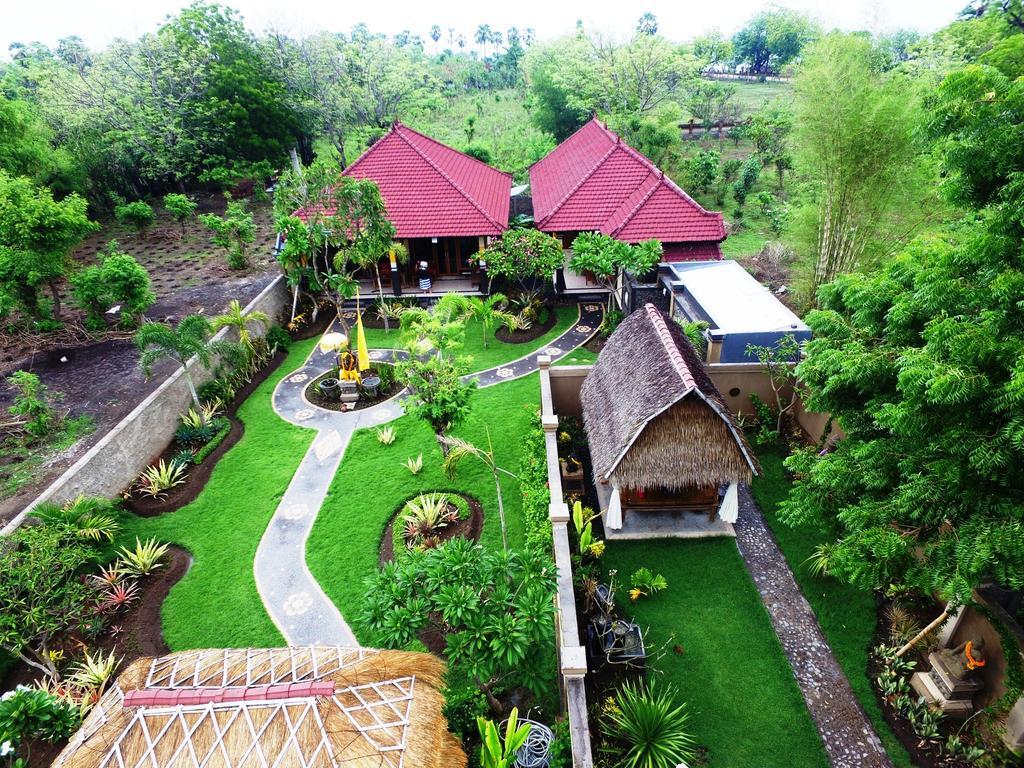Taruna Boutique & Wisma tamu