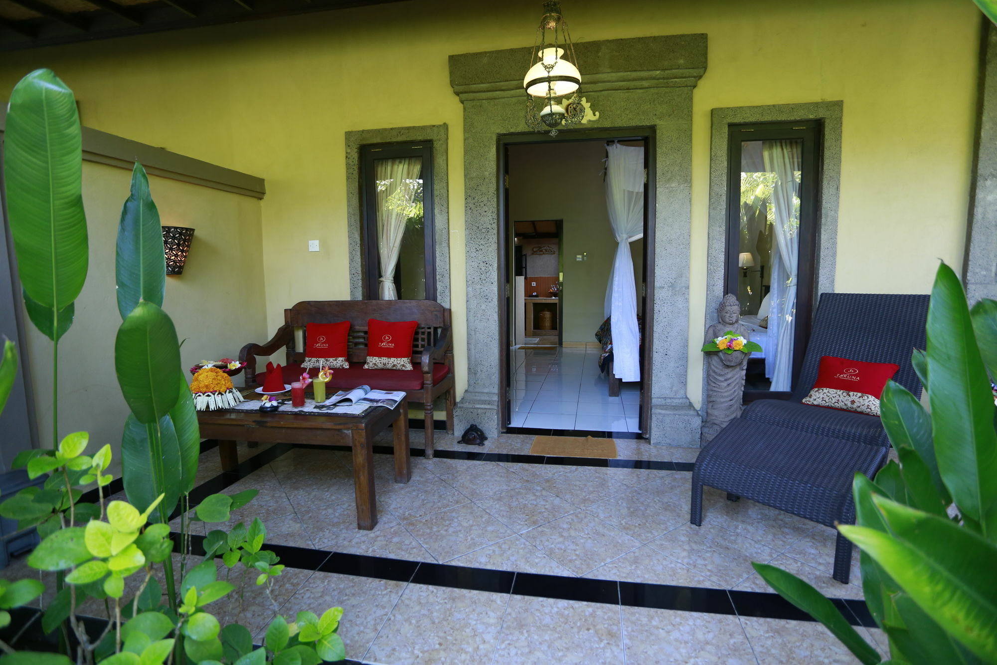 Taruna Boutique & Wisma tamu 3*